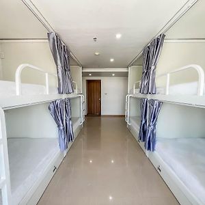 Dormitory Room Mixed